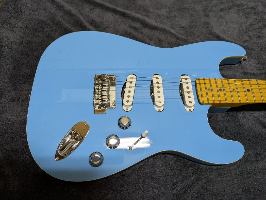 ギター Fender Aerodyne Special Stratocaster SSS