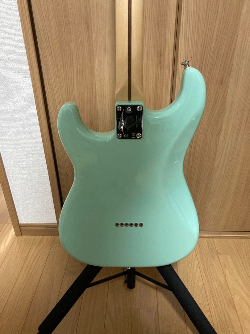 ギター Fender Tom Delonge Stratocaster
