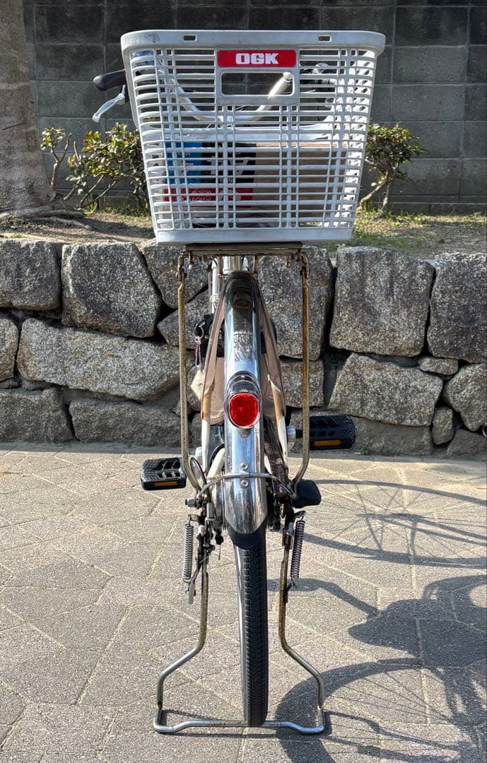 大阪　電動アシスト自転車　パナソニック　ホワイト26インチ　3段　16Ah