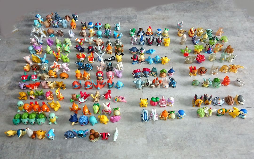 ポケモンキッズ 550体以上まとめ売り 未使用シール90枚以上付き