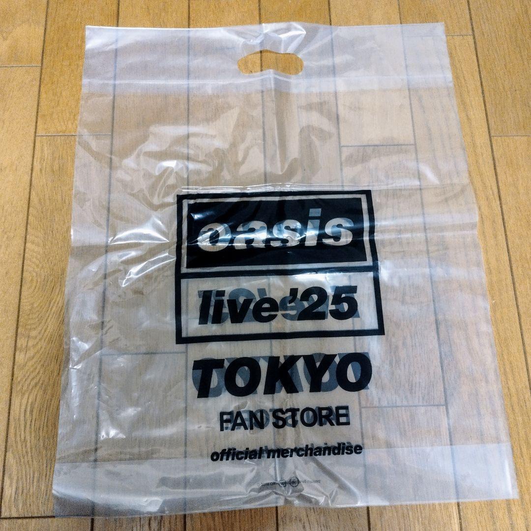 新品　oasis Tシャツ L ホワイト　オアシス　photo　限定ショッパー付