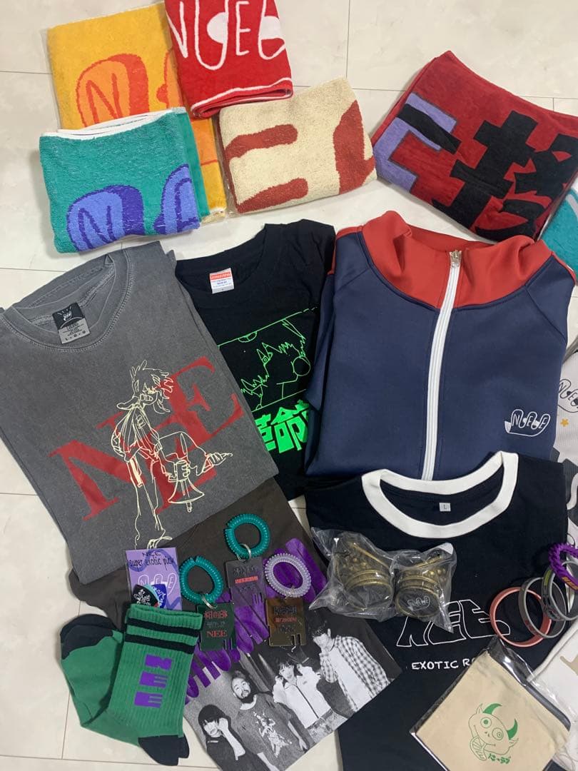 NEE グッズまとめ売り