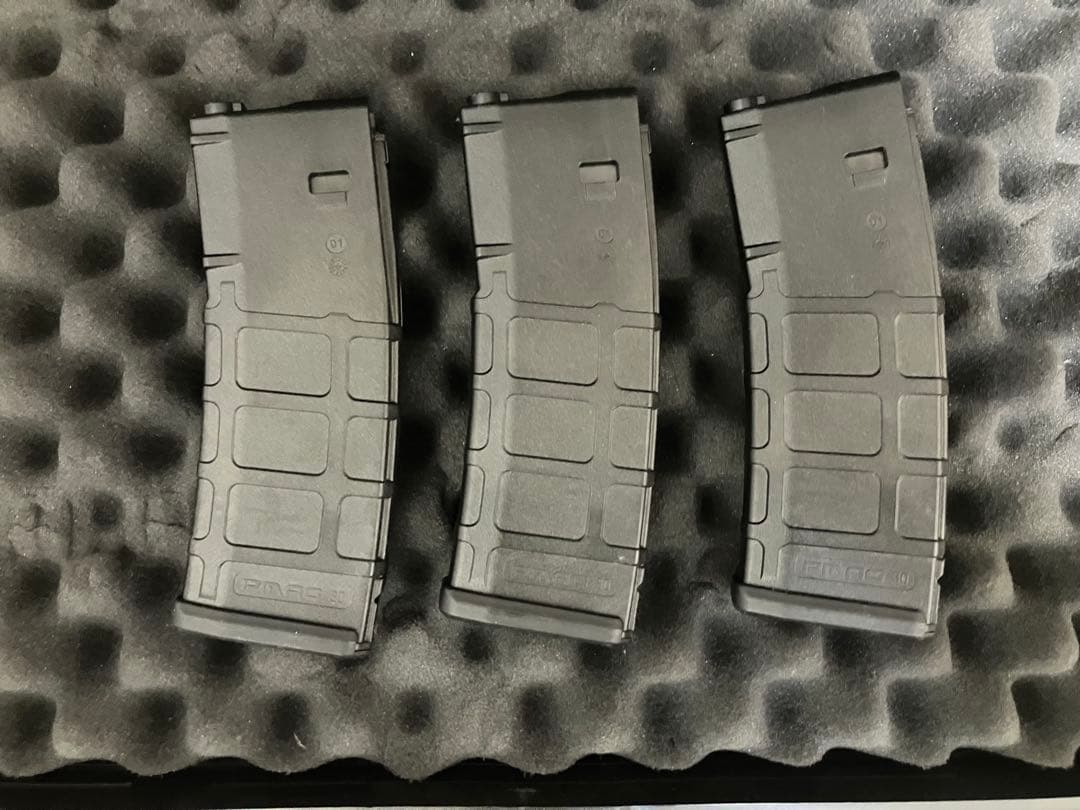 東京マルイ製　次世代M4 CQB-R リポバッテリー使用可　外装パーツ付き