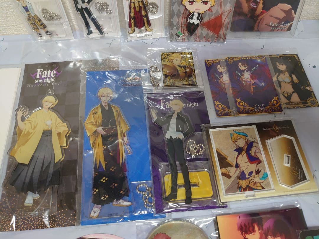 ★　Fate　FGO グッズセット　アクスタ　ラバスト　缶バッジ　ギルガメッシュ