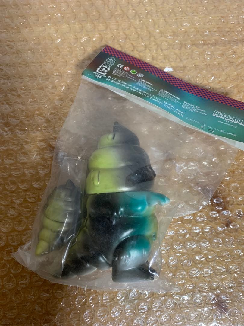 アートジャンキー シットン 墓場の画廊（大阪店）別注カラー ソフビ