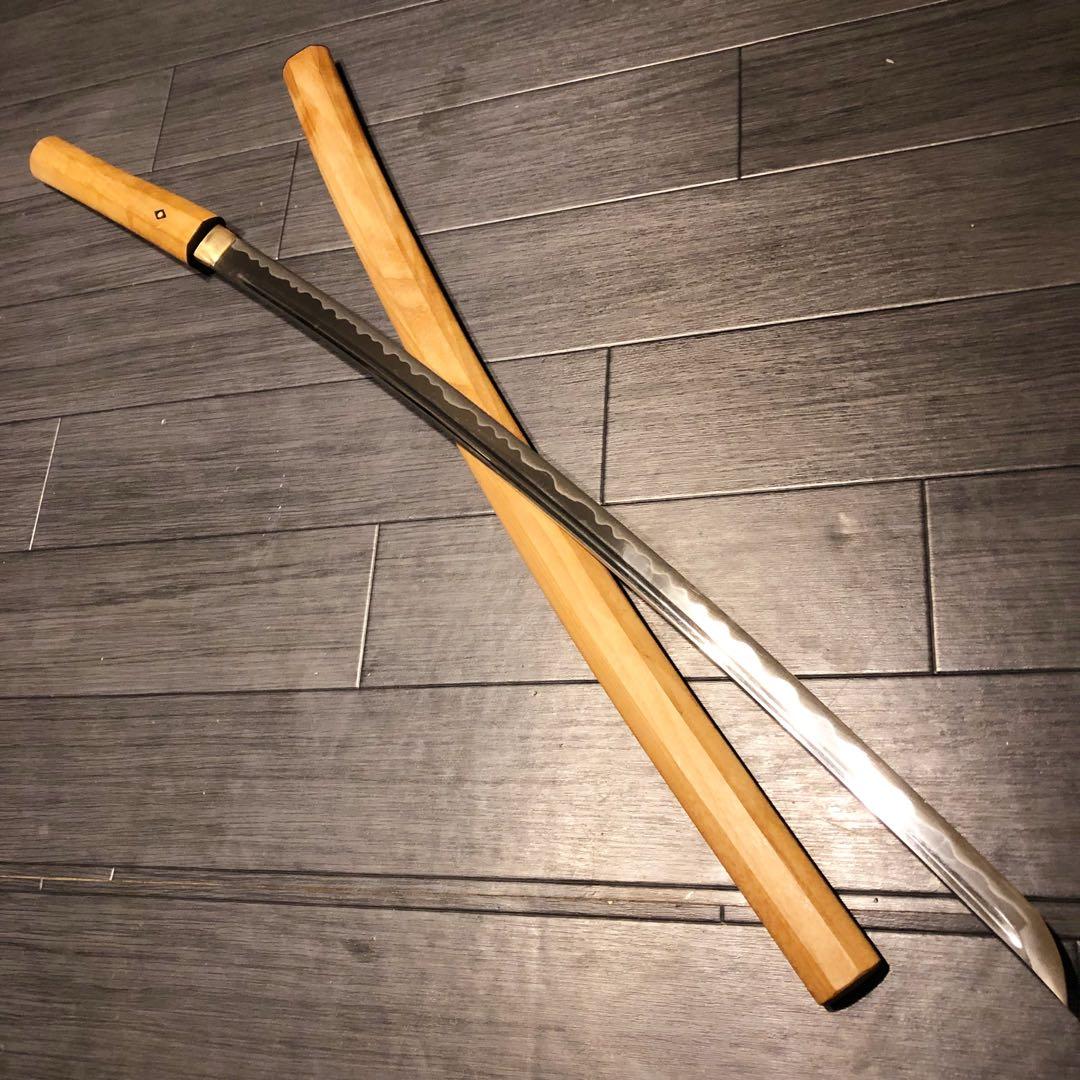 最高級模造刀 濃州関工　白鞘 太刀　樋入り刀身　居合刀 太刀　重みあり