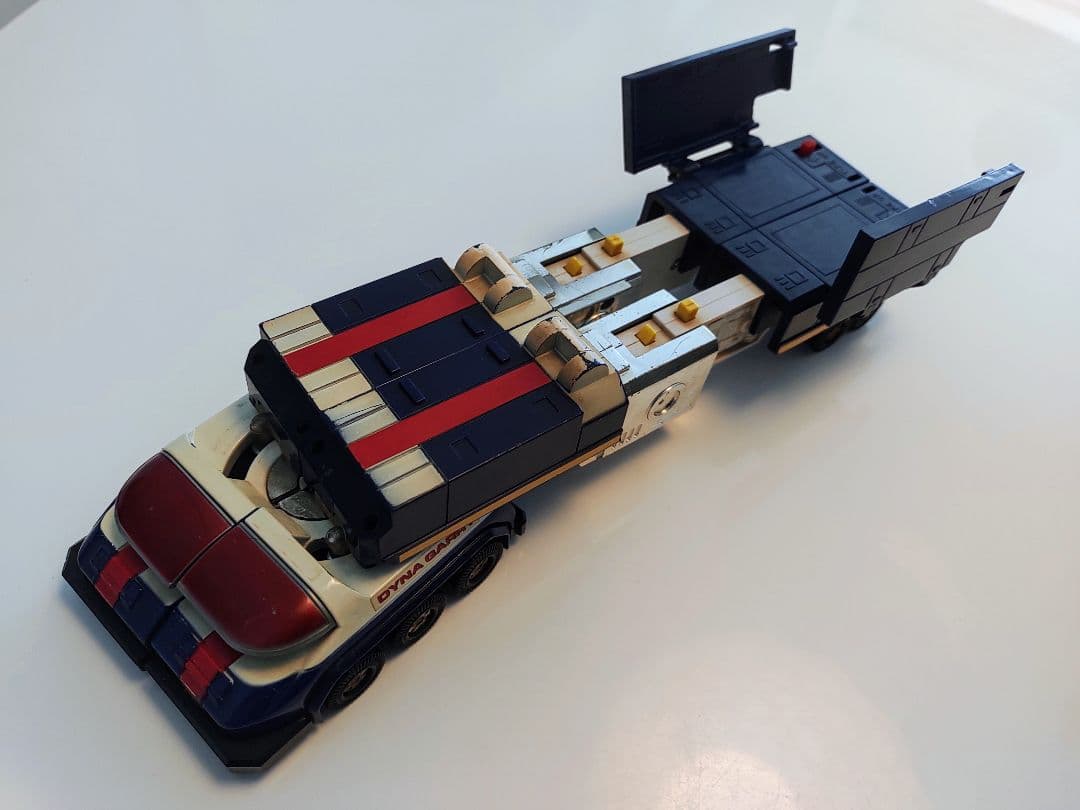 ポピー　ビッグスケールダイジュピター&DX超合金ダイナロボ　本体のみ欠品あり