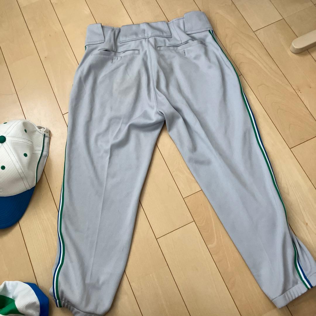 セガサミー　ユニフォームパンツ　グレー　ライン付き