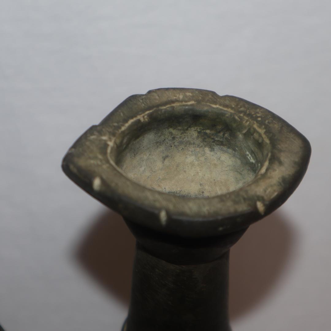 メソポタミアの青銅の水注