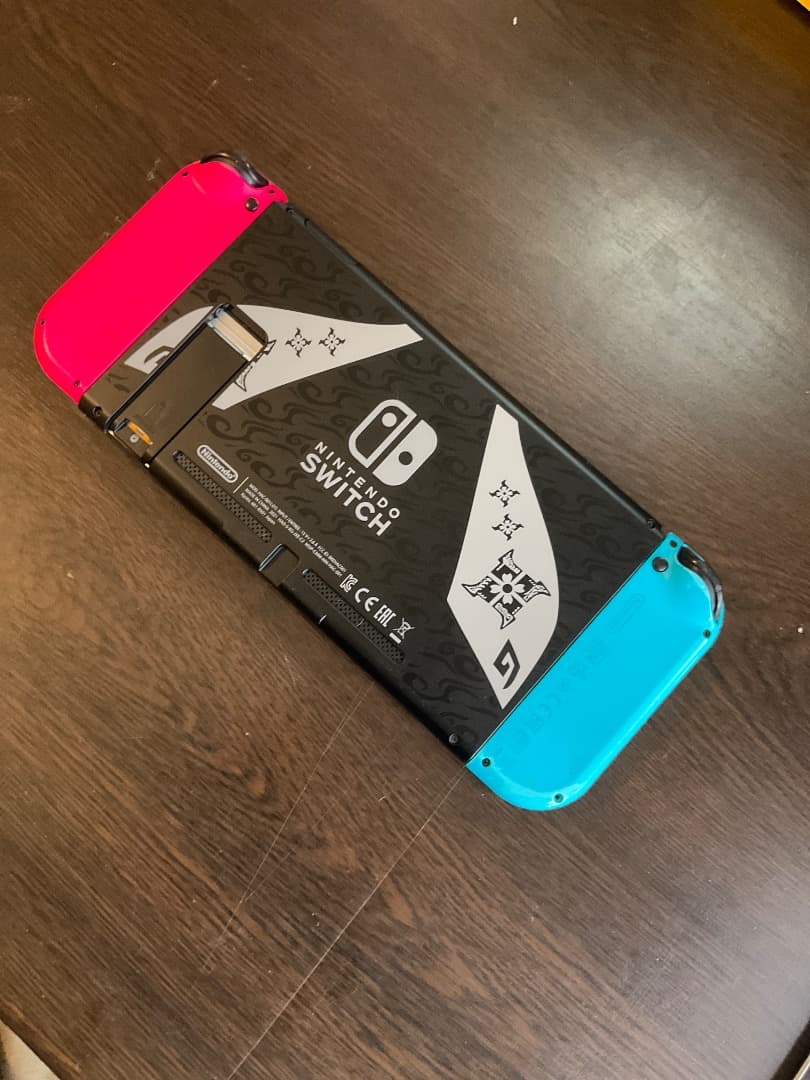 Nintendo Switch 本体 Joy-Con同梱