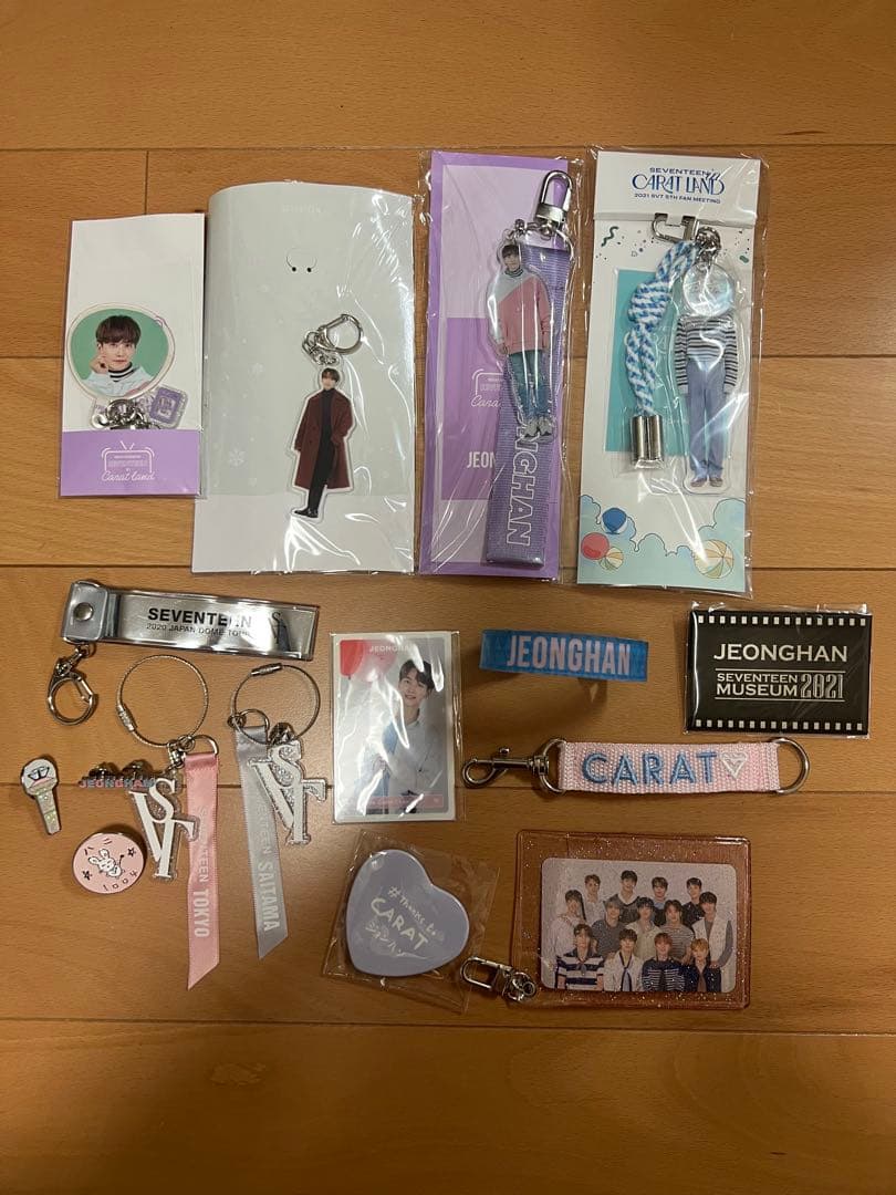 seventeen アクスタ　缶バッジ　グッズ
