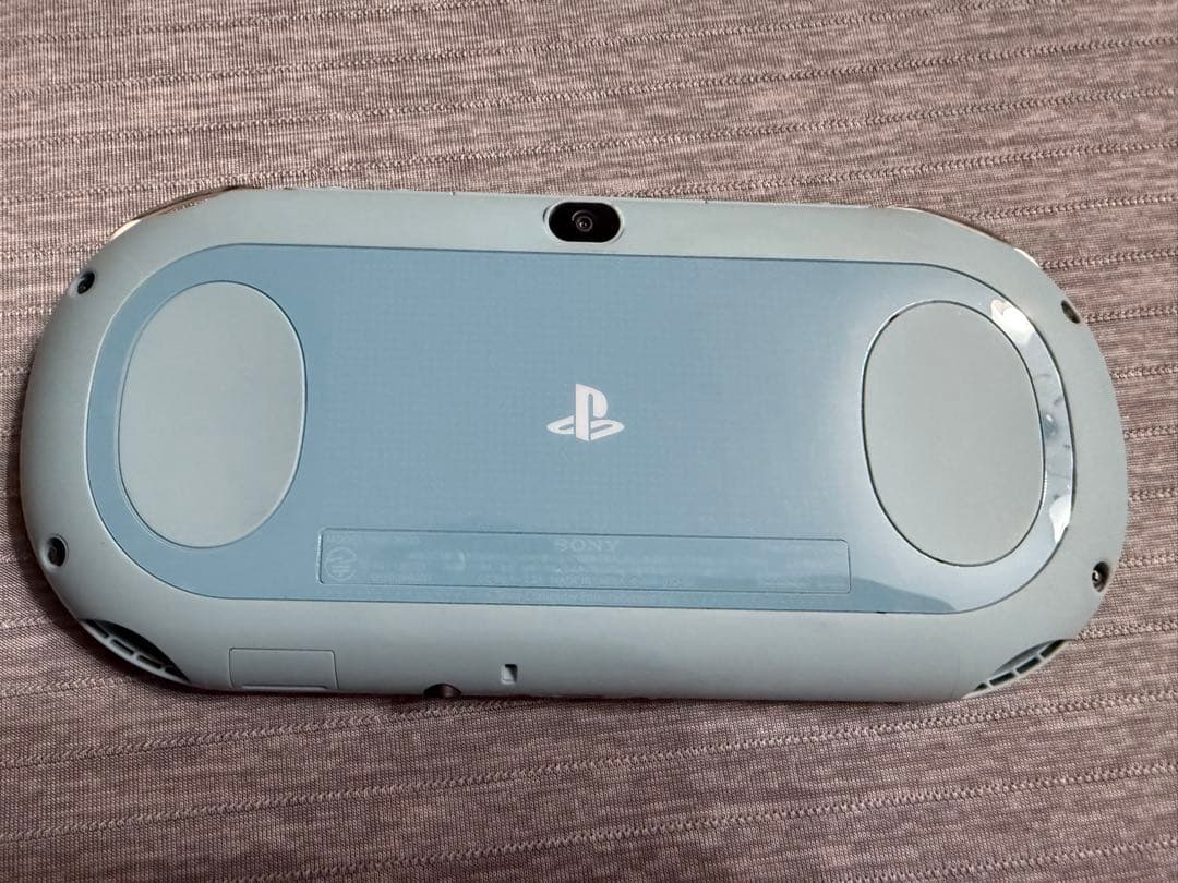 PSVITA PCH-2000 ライトブルー/ホワイト