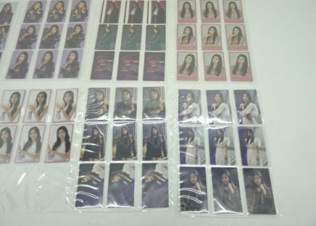 IZ*ONE フォトバインダー トレカ×217枚(バラ売り不可)