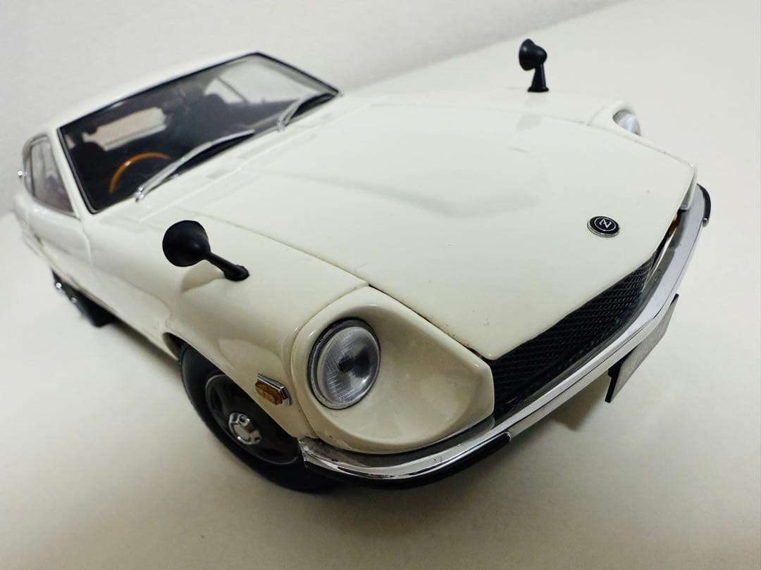京商/'70 Nissan日産 Fairladyフェアレディ Z-L 1/18