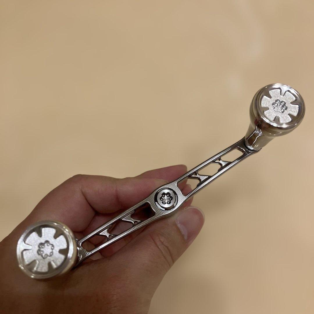 美品　ゴメクサス　ギャラクシー　チタン　ダブルハンドル　バランサー　ダイワ用