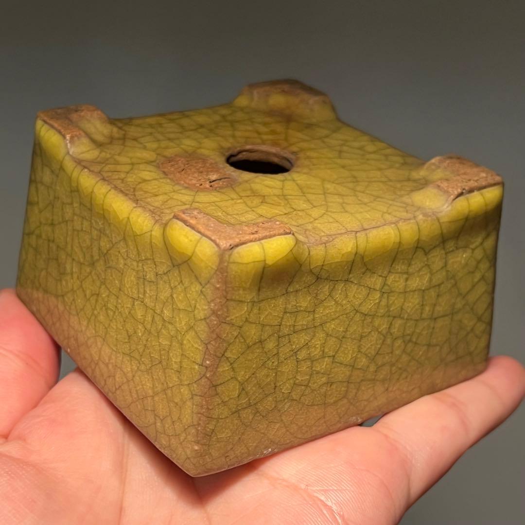 830.暁雲 黄貫入釉切立正方 盆栽鉢 植木鉢 8.2*8.2*4.9cm