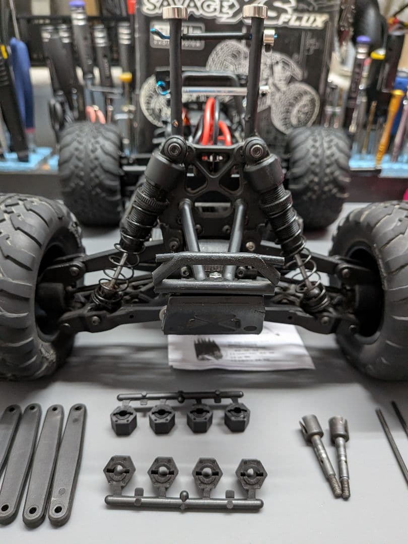 HPI サベージ FLUX 1/12