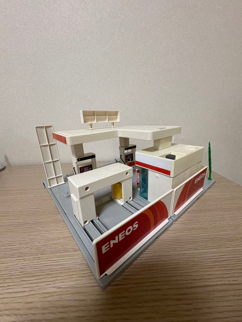 トミカタウン 全8種セット 警察署 交番 ミスド HONDA ENEOS など