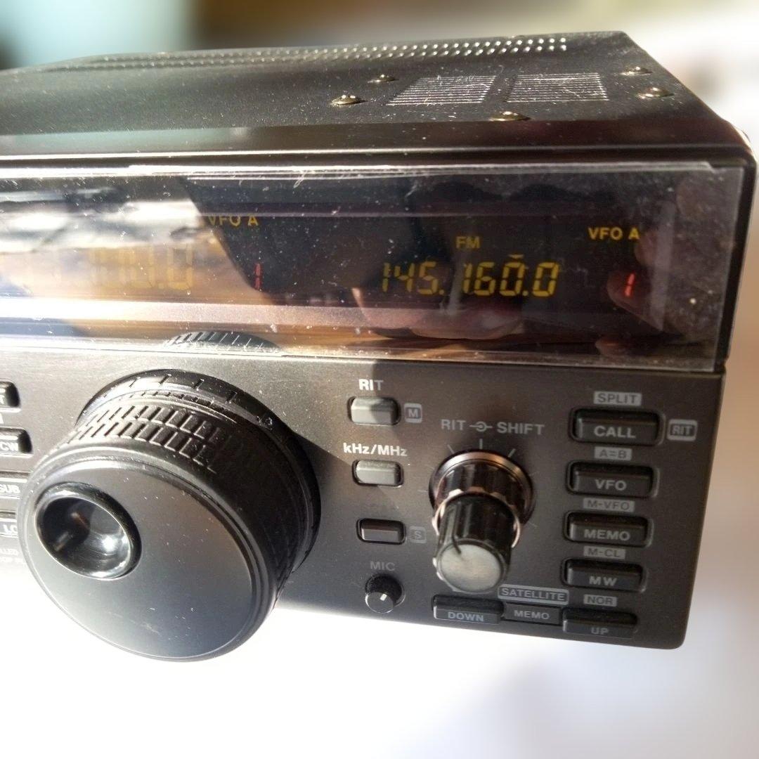 トランシーバー ICOM IC-820D