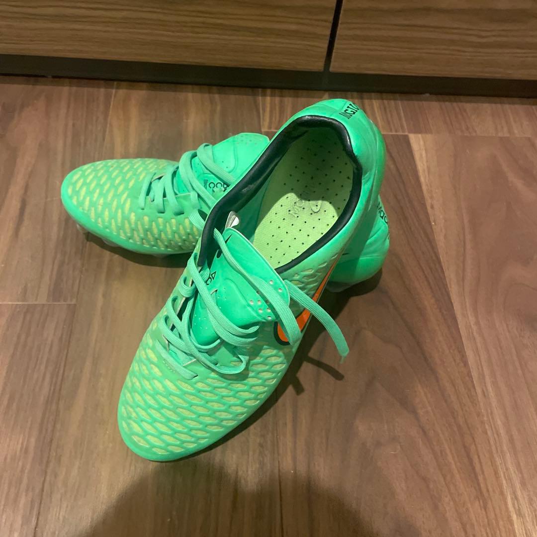 ミントグリーン サッカーシューズ スパイク 鉄ポイント