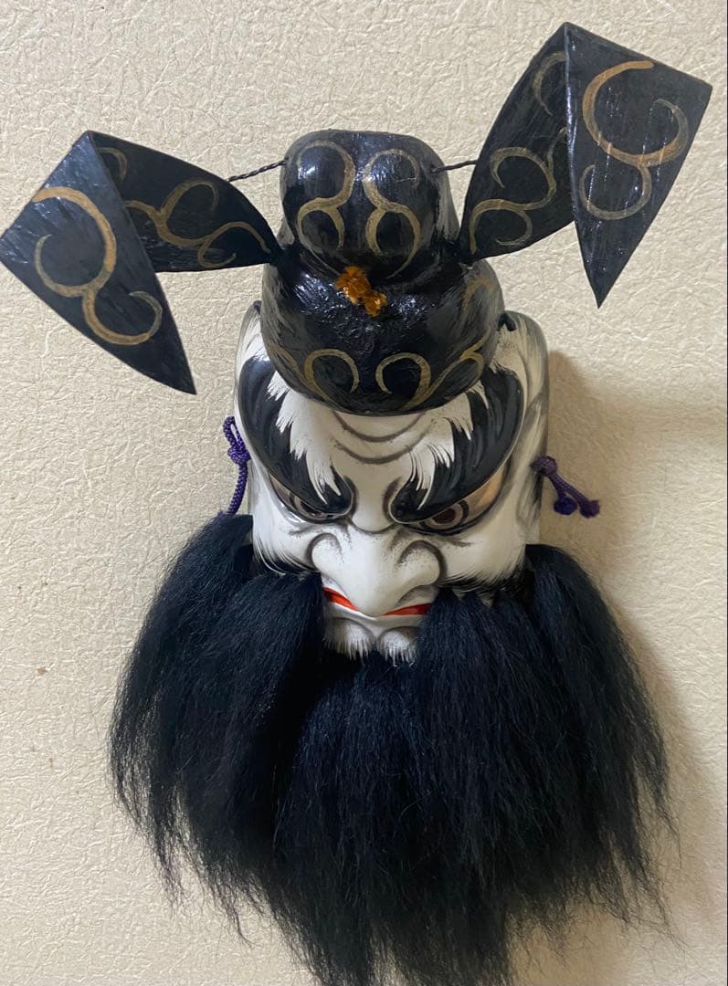 伝統的な仮面 白黒