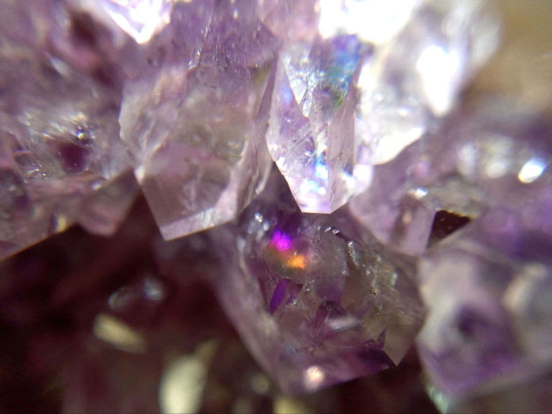 ☆希少☆縁起物☆高透明☆ウルグアイ産アメジストクラスター　瑪瑙共生　原石　⑩