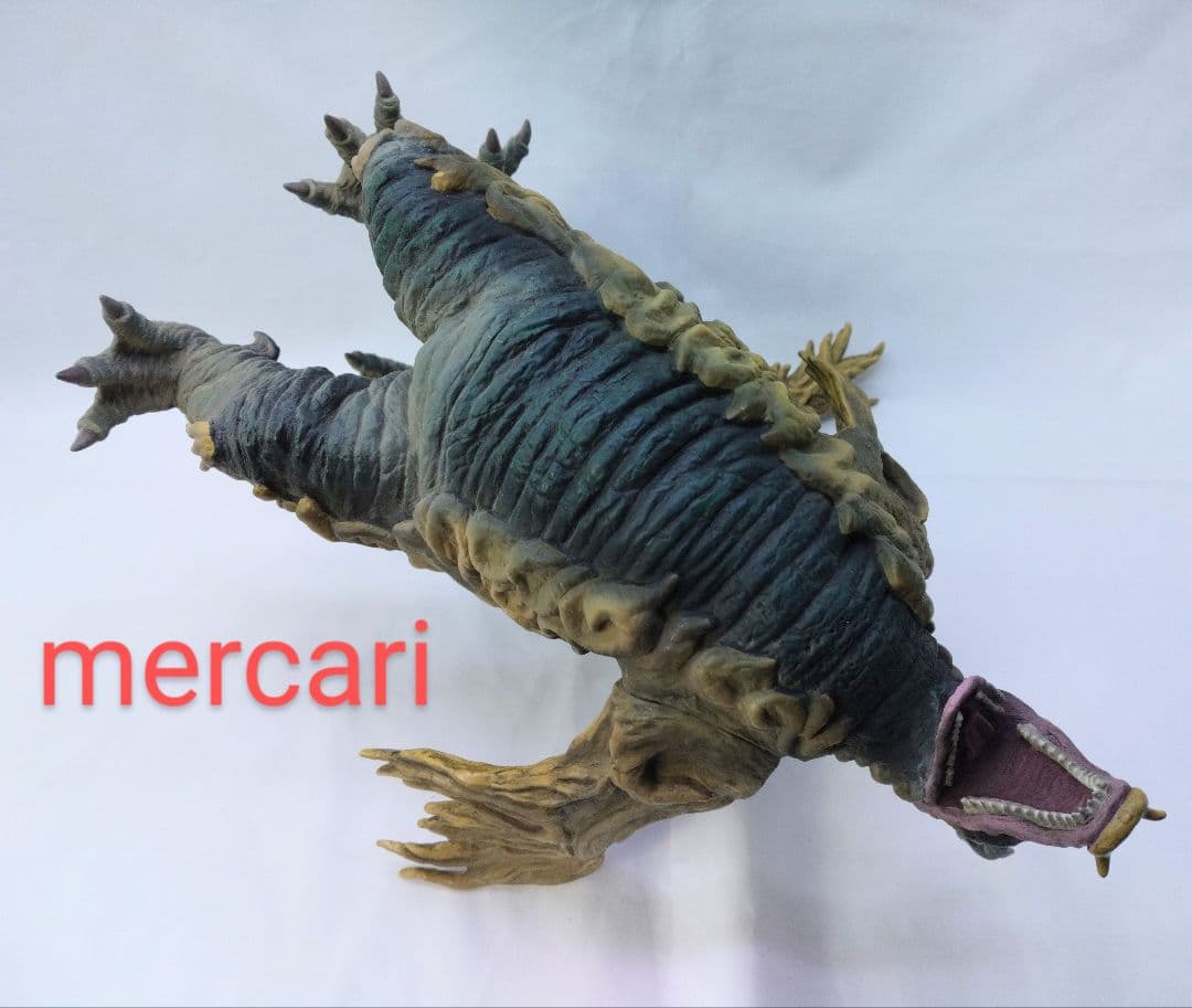 ＣＣＰ １／６特撮シリーズ ドドンゴ 黄色Ver. 開封品