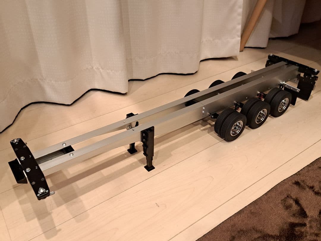 1/14 制作ベース トレーラー台車 40feet 海コンシャーシ仕様