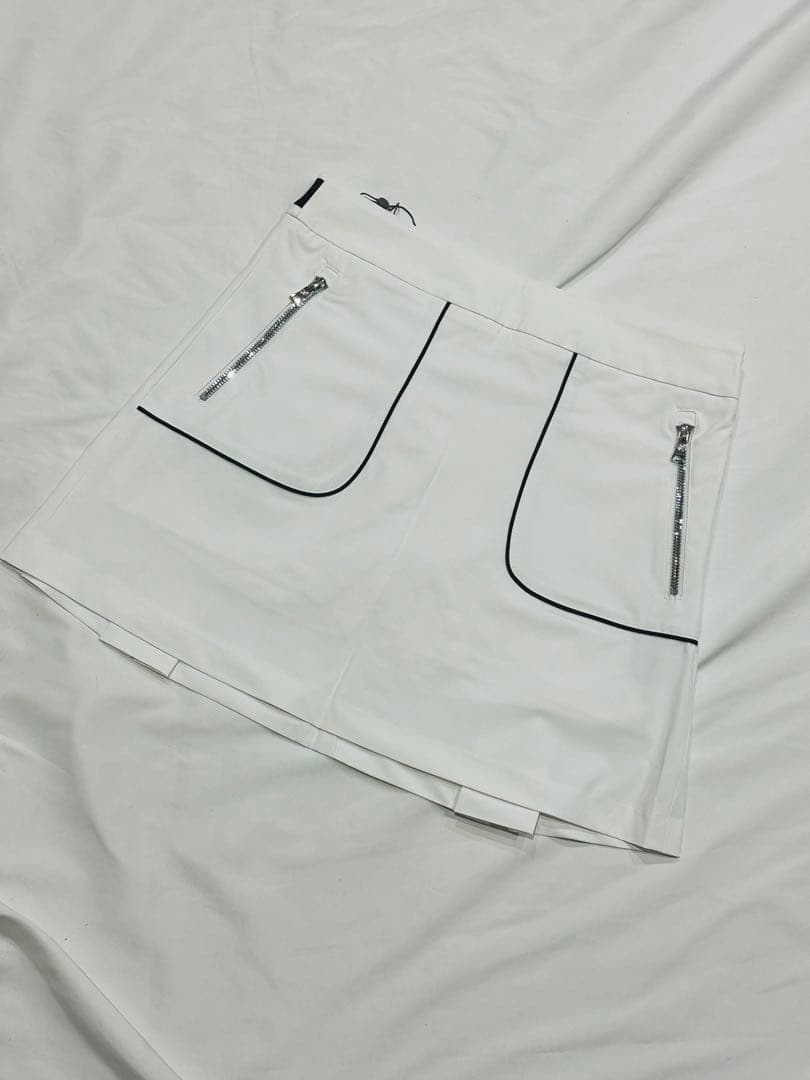 新入荷G/FORE韓国ジーフォア レディーススカートsize70ホワイト