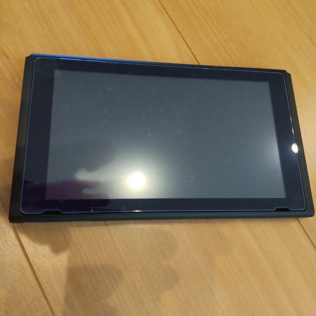 Nintendo Switch本体　付属品完備+保護フィルム+持ち運びケース付！