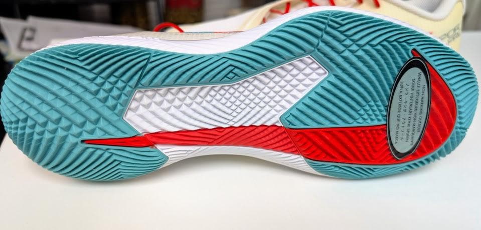 NIKE ナイキコート エア ズーム ヴェイパー プロ HC 新品