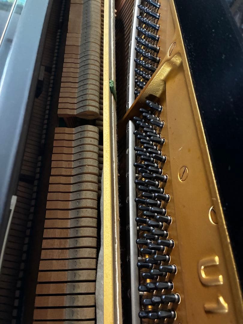 YAMAHA アップライトピアノ 黒 椅子付き