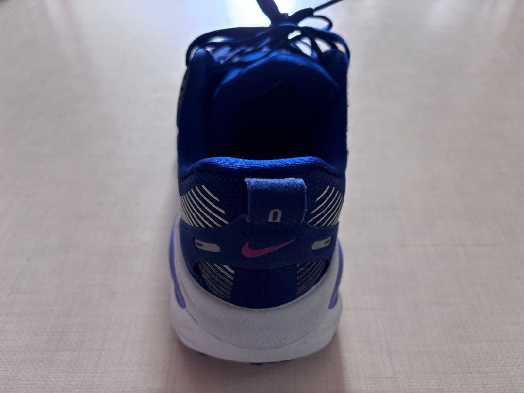 【Wilier8008 】Nike ポメロ18 ランニングシューズ