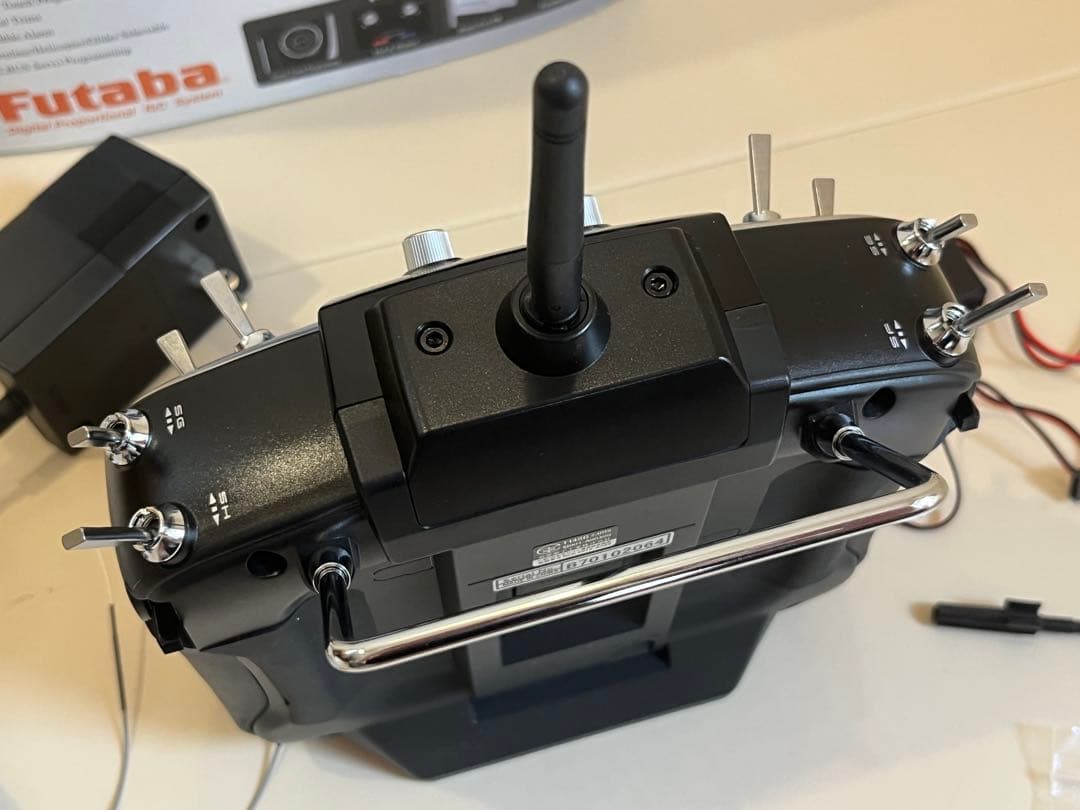 双葉電子工業 FUTABA 14SG ラジコン送受信機