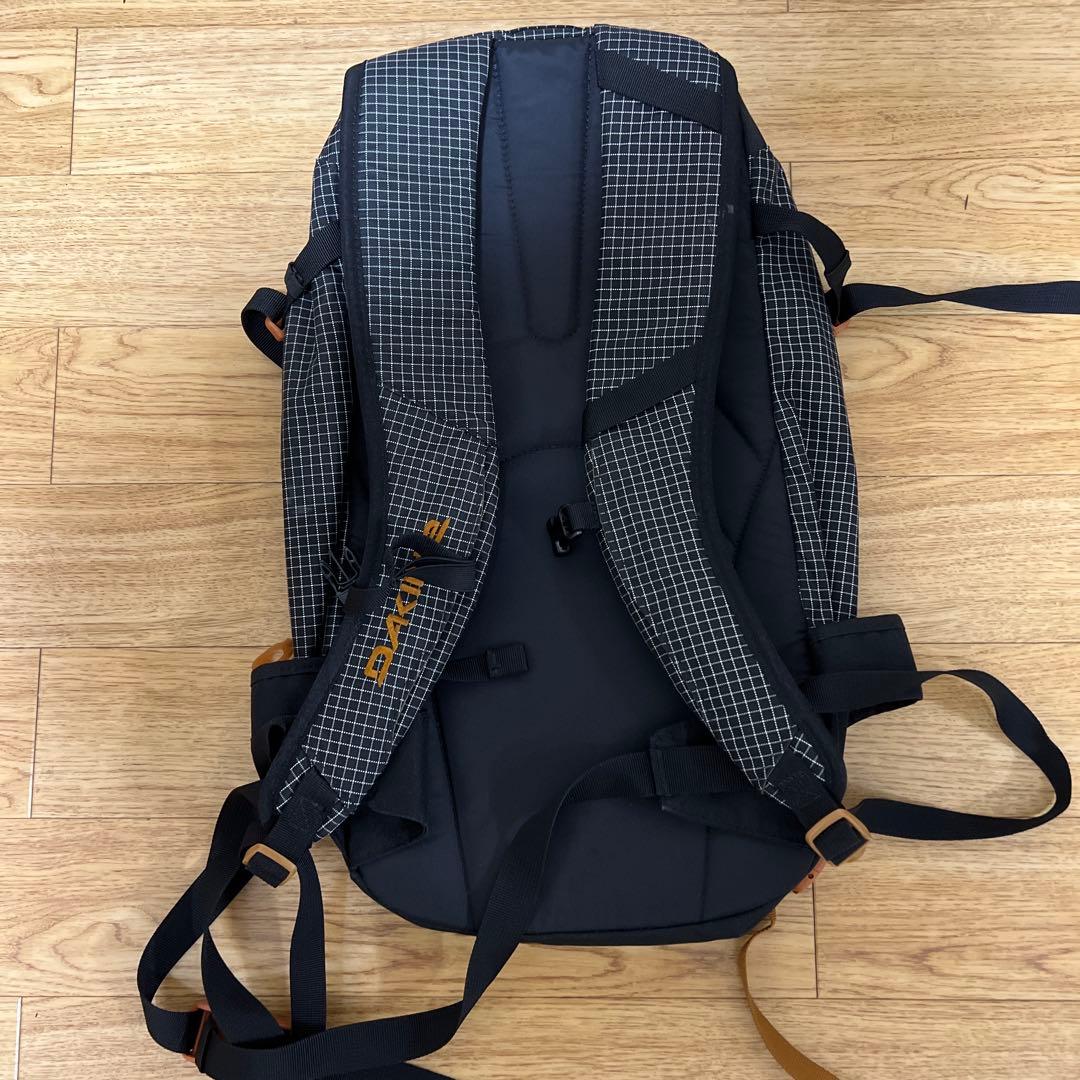 DAKING HELI PRO 20 スノーボードバッグ