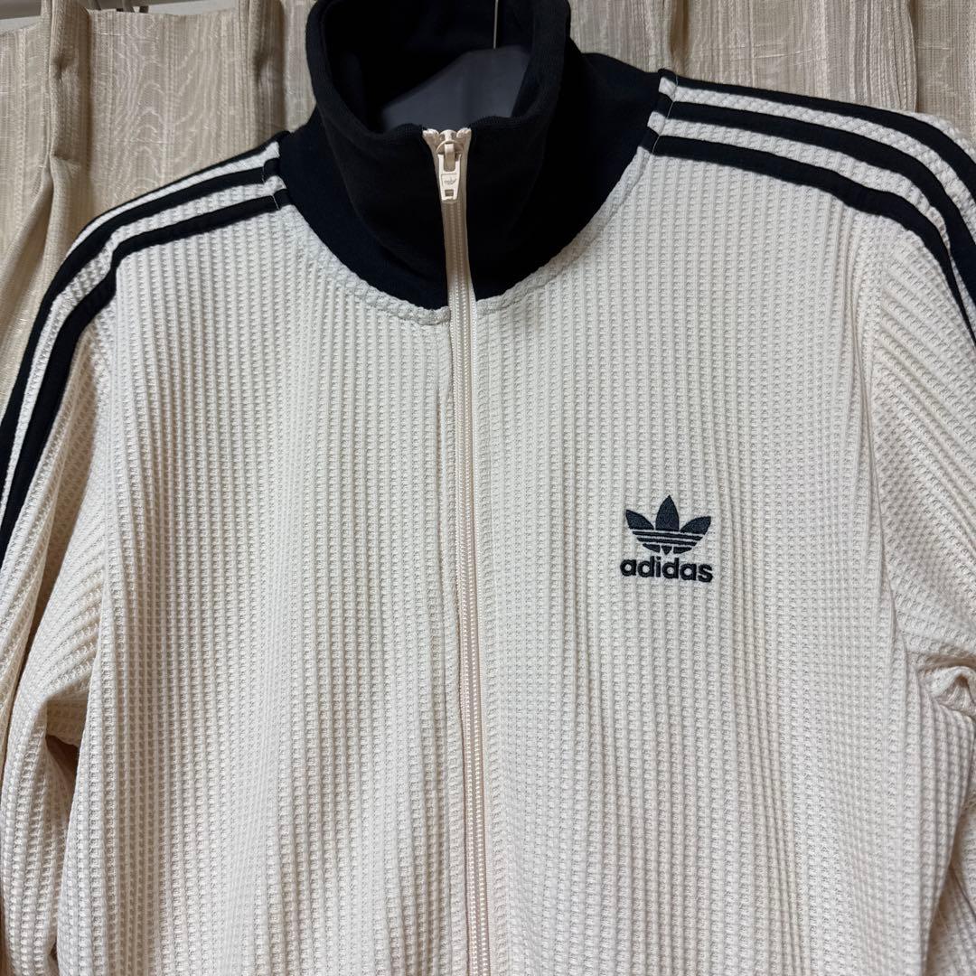 アディダス ワッフル クラシック ベッケンバウアー トラックトップ
