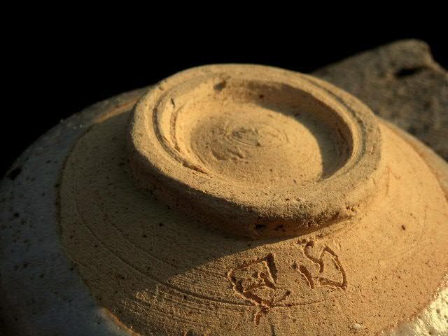 ♥美濃焼　絵志野　茶碗　円正　骨董品　桐箱付き