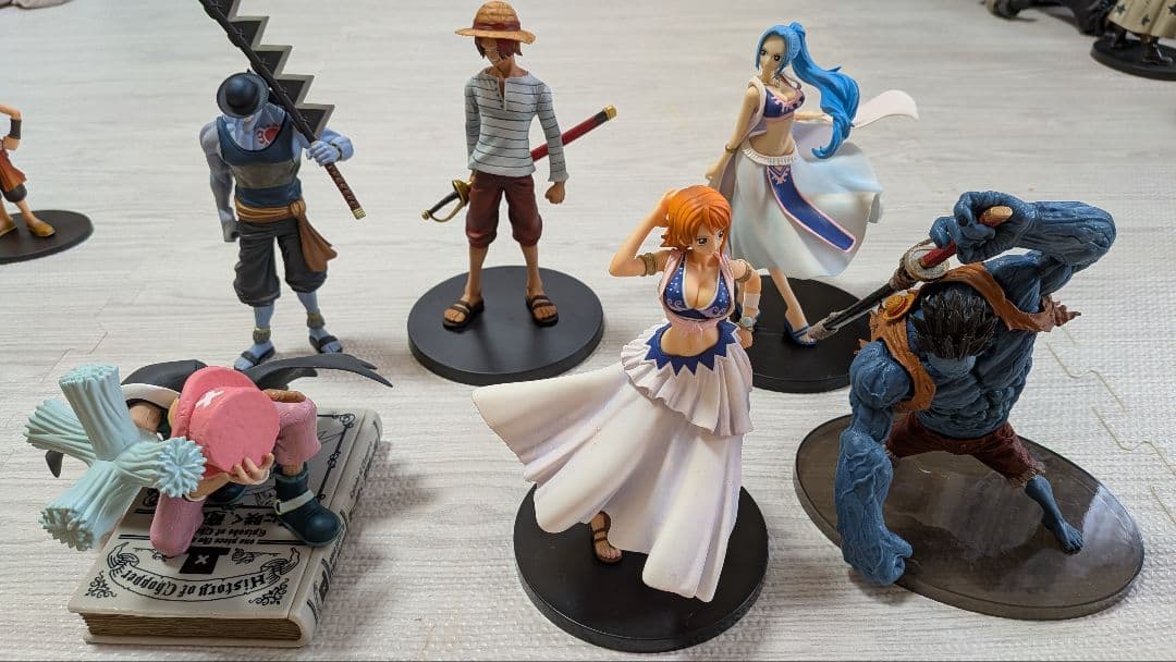 ワンピース フィギュアセット 複数キャラクター　まとめ売り