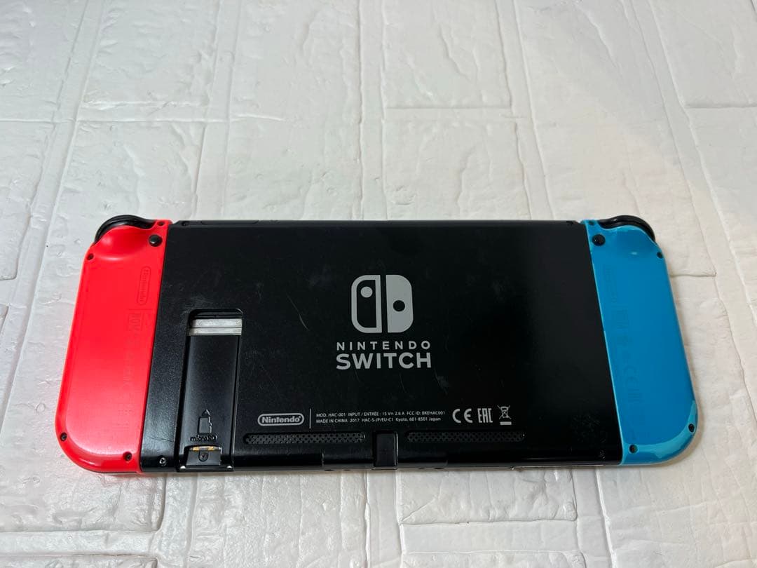 Nintendo Switch 本体 青/赤　HAC001