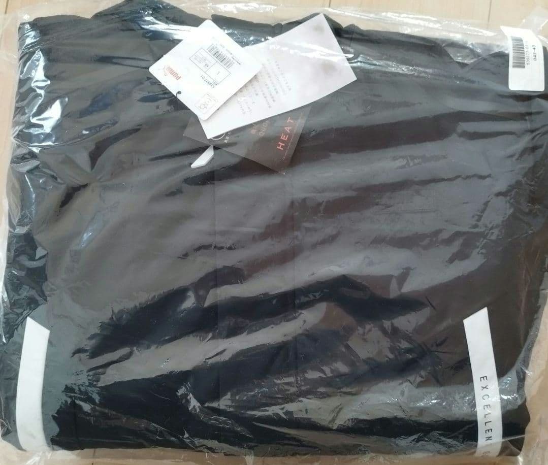 新品未使用タグ付き　プーマメンズL 49500円 中綿発熱防風ジャケットアウター