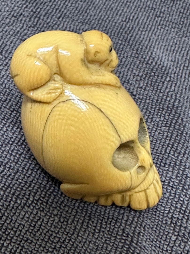 極上　根付　江戸　サル　髑髏　天然素材　置物　古美術品　 細密細工　骨董