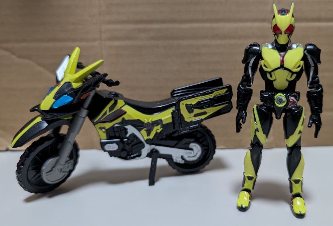 装動　仮面ライダーゼロワン セット
