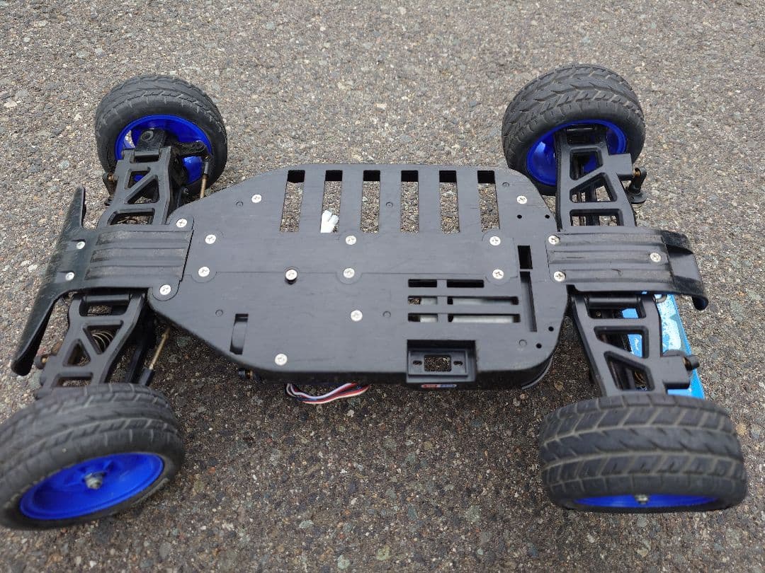 さん吉　1/10 タミヤ 4WD 電動バギー 即走行可