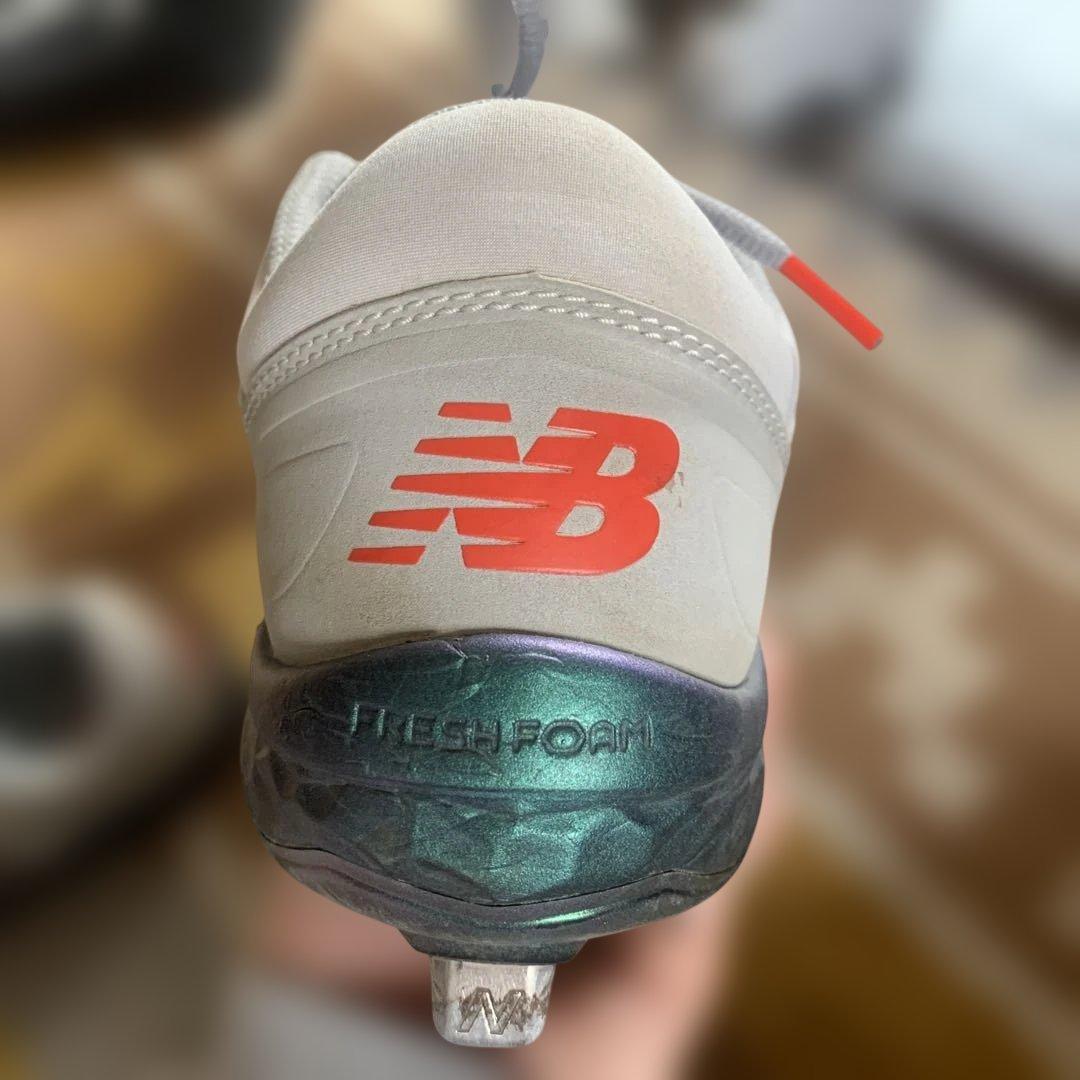 ニューバランス　野球　スパイク