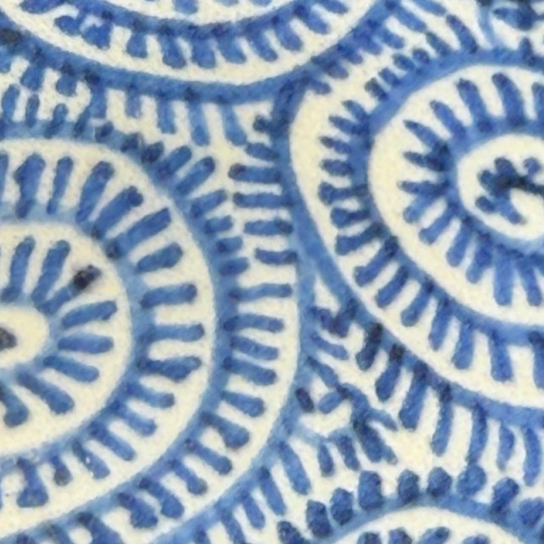 1800年前後　染付蛸唐草蓋物　飴入　インテリア　癒しの造形美