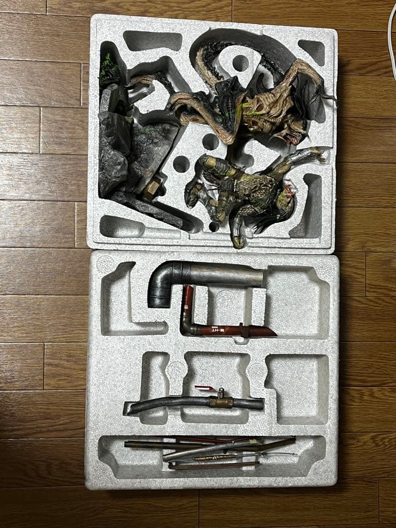 ホットトイズ　ジオラマ・マスターピース　 ＡＶＰ2プレデリアン VS プレデター