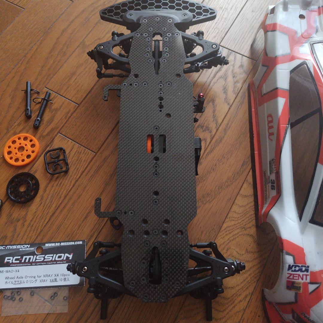 Xray X4 2022 キット　ボディ