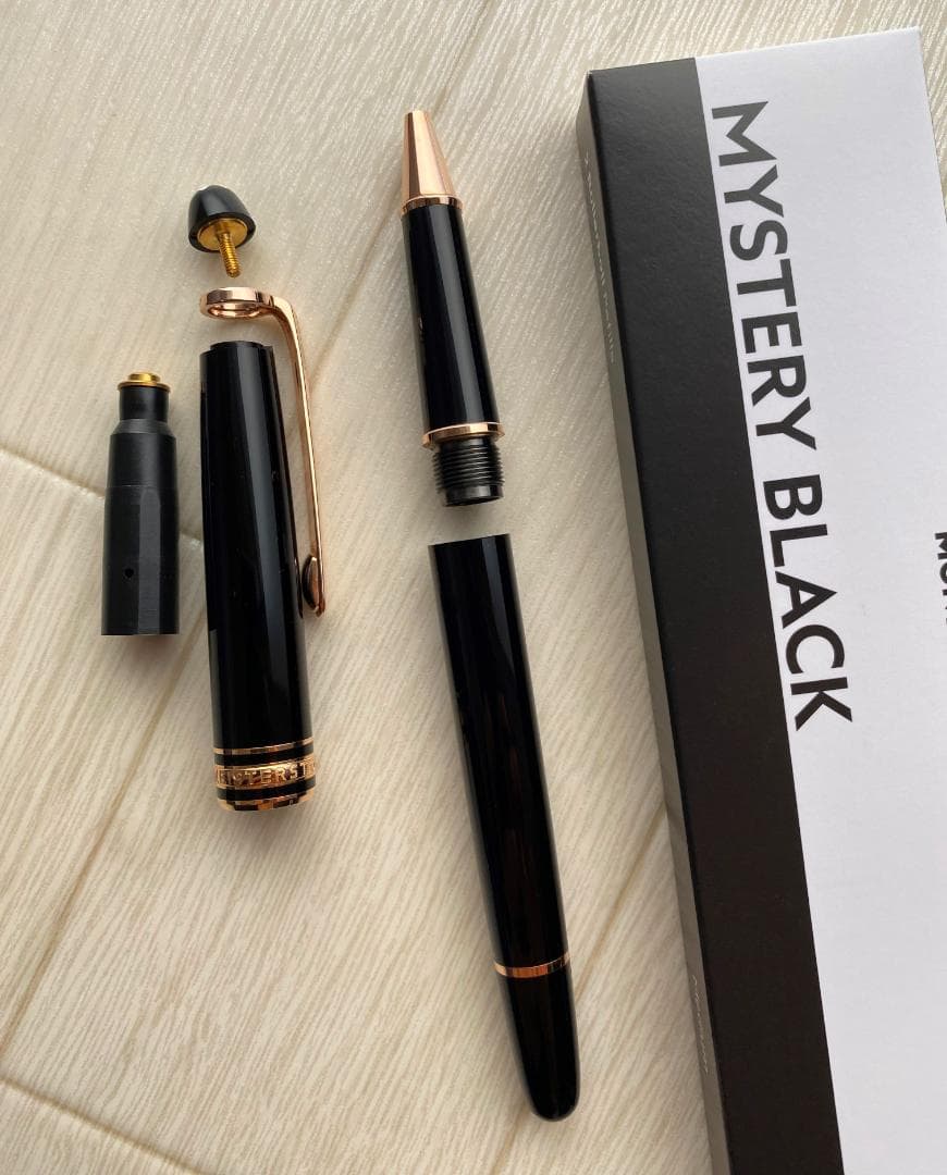 現行品 新品同様 モンブラン ローズゴールド 163 キャップ式 ローラーボール