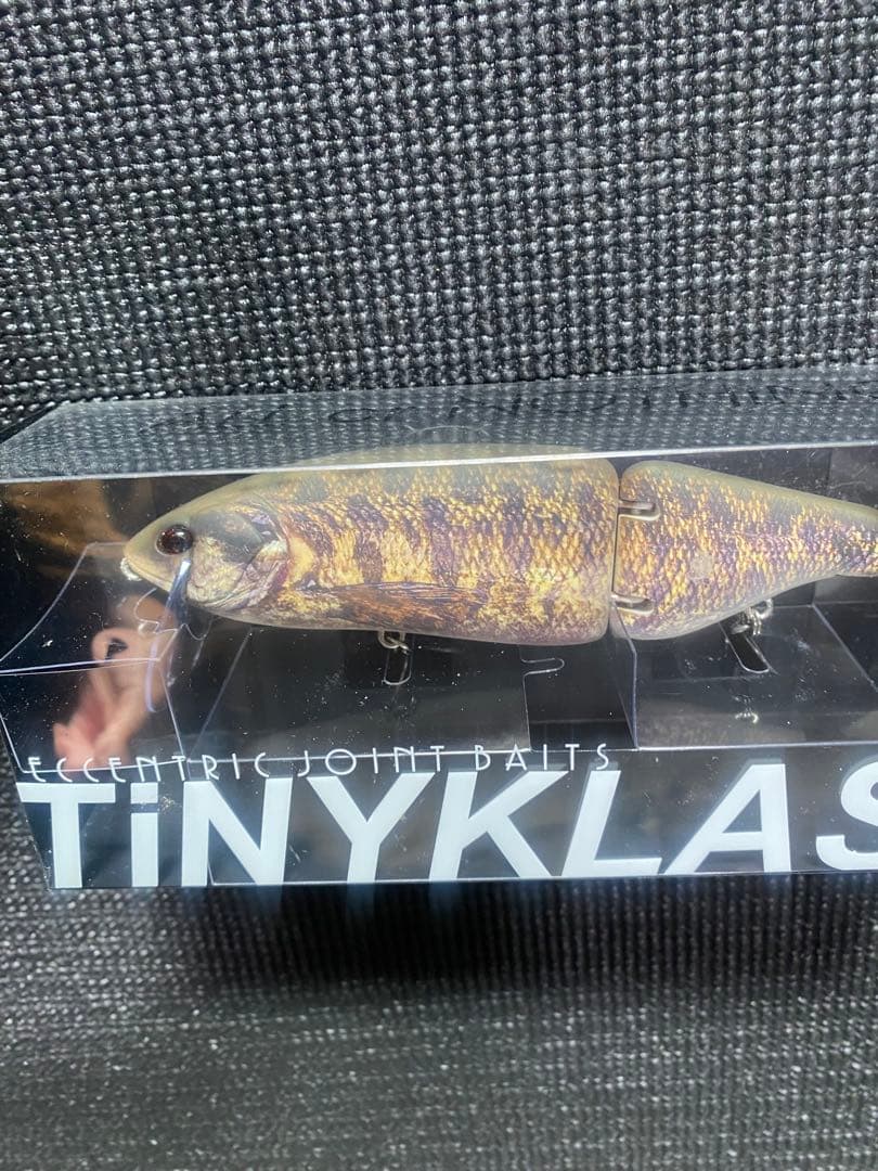 DRT タイニークラッシュlow DRT TIGER