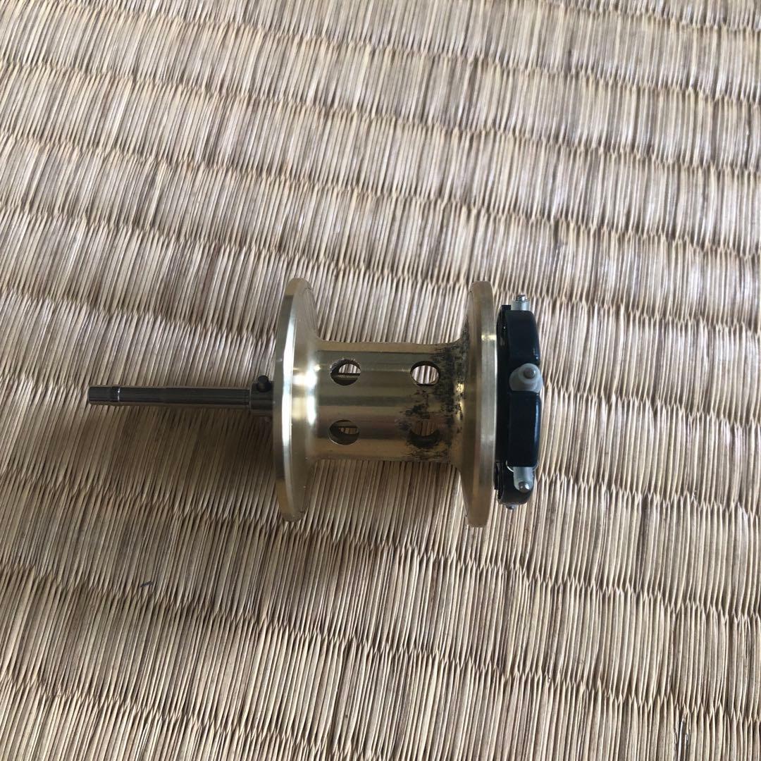 SHIMANO 100XT CALCUTTA リール